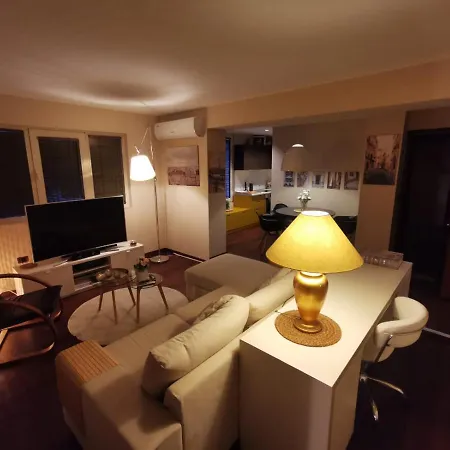 The Cozy Flat アパート ティラナ